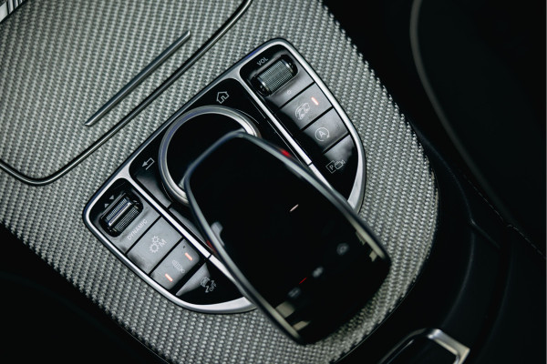 Mercedes-Benz E-Klasse AMG 63 S 4MATIC Premium Plus | Burmester 3D | Carbon interieur en exterieur| Dealer onderhouden | Sportuitlaat | 360 Camera | Head-Up |