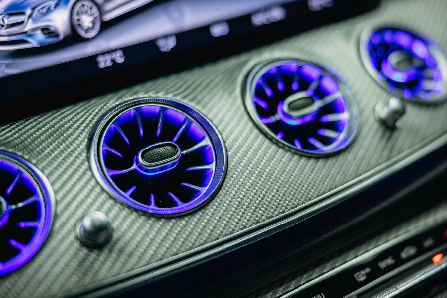 Mercedes-Benz E-Klasse AMG 63 S 4MATIC Premium Plus | Burmester 3D | Carbon interieur en exterieur| Dealer onderhouden | Sportuitlaat | 360 Camera | Head-Up |