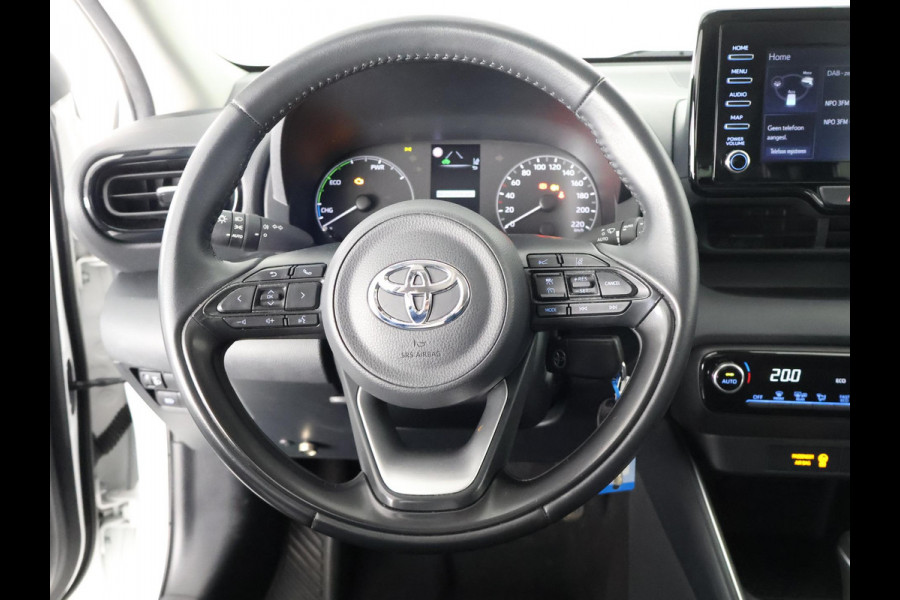 Toyota Yaris 1.5 HYB 1e EIG GARANTIE TOT 11-2032* BLACK & WHITE BIJNA 2023. CLOUD NAVI.CLIMA.CRUISE