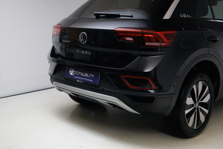 Volkswagen T-Roc 1.5 TSI 150 PK Goal Edition Automaat | Stoelverwarming | Adaptive Cruise Travel Assist. Automatisch inparkeren, Climate control, all season banden, extra getint glas achter