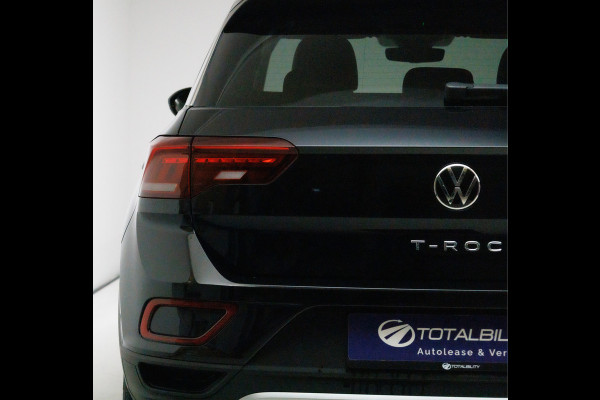 Volkswagen T-Roc 1.5 TSI 150 PK Goal Edition Automaat | Stoelverwarming | Adaptive Cruise Travel Assist. Automatisch inparkeren, Climate control, all season banden, extra getint glas achter