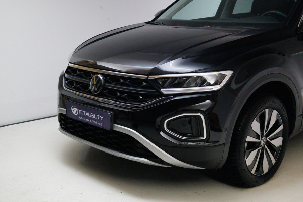 Volkswagen T-Roc 1.5 TSI 150 PK Goal Edition Automaat | Stoelverwarming | Adaptive Cruise Travel Assist. Automatisch inparkeren, Climate control, all season banden, extra getint glas achter