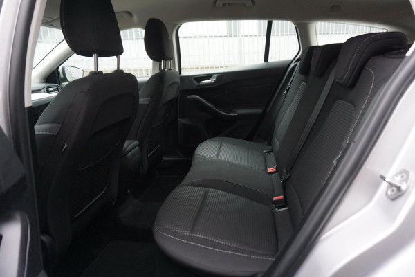 Ford FOCUS Wagon 1.0 EcoBoost 125PKHybrid Edition Business/Camera/ Rijklaarprijs incl.garantie!