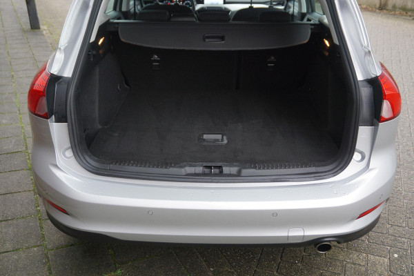 Ford FOCUS Wagon 1.0 EcoBoost 125PKHybrid Edition Business/Camera/ Rijklaarprijs incl.garantie!