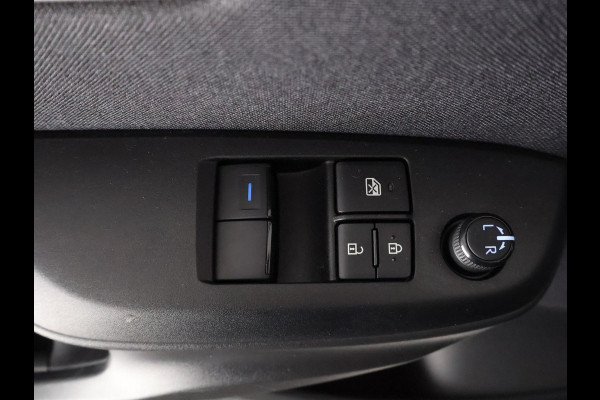 Toyota Yaris 1.5 HYBRID AUTOMAAT BLACK & WHITE GARANTIE 8-2033 NAVIGATIE.CLIMA.CRUISE