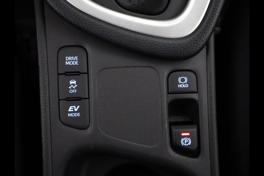 Toyota Yaris 1.5 HYBRID AUTOMAAT BLACK & WHITE GARANTIE 8-2033 NAVIGATIE.CLIMA.CRUISE