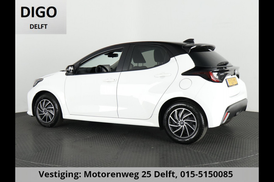 Toyota Yaris 1.5 HYBRID AUTOMAAT BLACK & WHITE GARANTIE 8-2033 NAVIGATIE.CLIMA.CRUISE