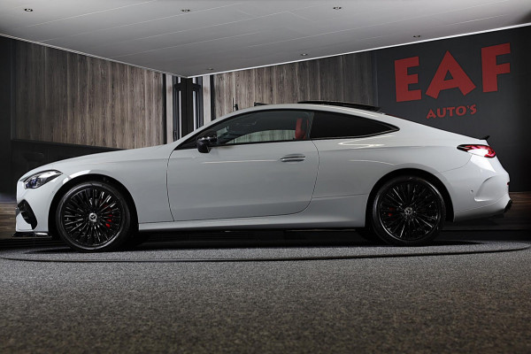 Mercedes-Benz CLE Coupé 300 e AMG Line / Head Up / 360 Camera / Acc / Lane Assist / Dode Hoek / Elek Stoelen / Memory / Pano / 20