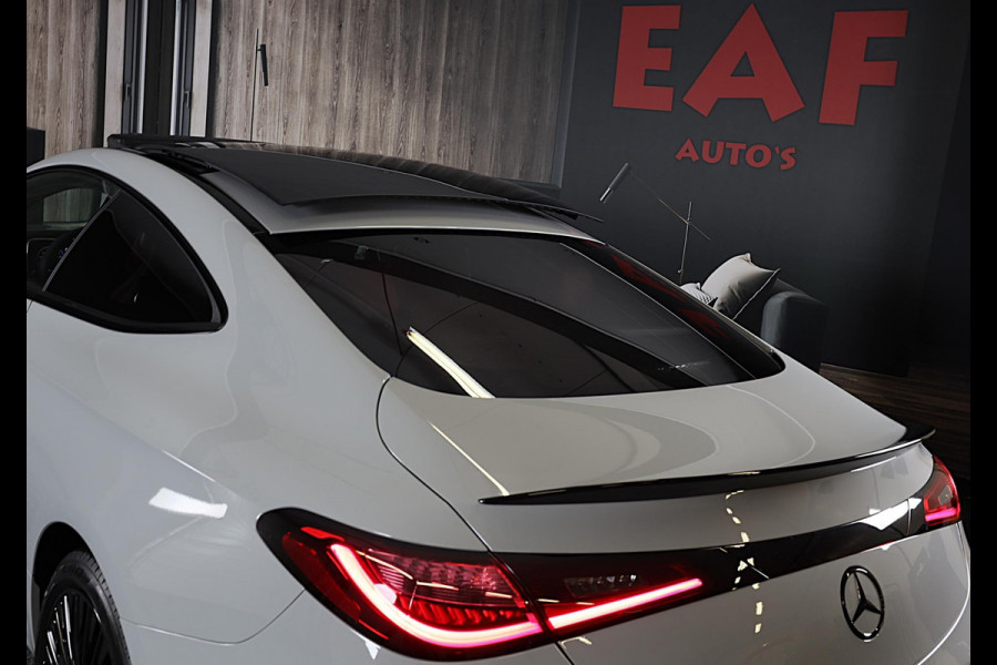 Mercedes-Benz CLE Coupé 300 e AMG Line / Head Up / 360 Camera / Acc / Lane Assist / Dode Hoek / Elek Stoelen / Memory / Pano / 20