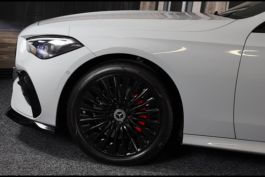 Mercedes-Benz CLE Coupé 300 e AMG Line / Head Up / 360 Camera / Acc / Lane Assist / Dode Hoek / Elek Stoelen / Memory / Pano / 20