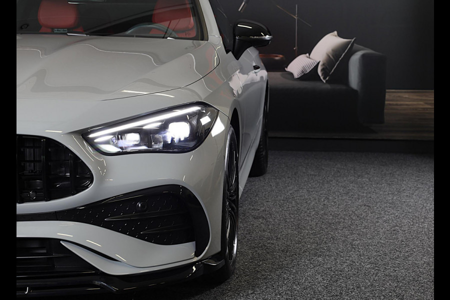 Mercedes-Benz CLE Coupé 300 e AMG Line / Head Up / 360 Camera / Acc / Lane Assist / Dode Hoek / Elek Stoelen / Memory / Pano / 20