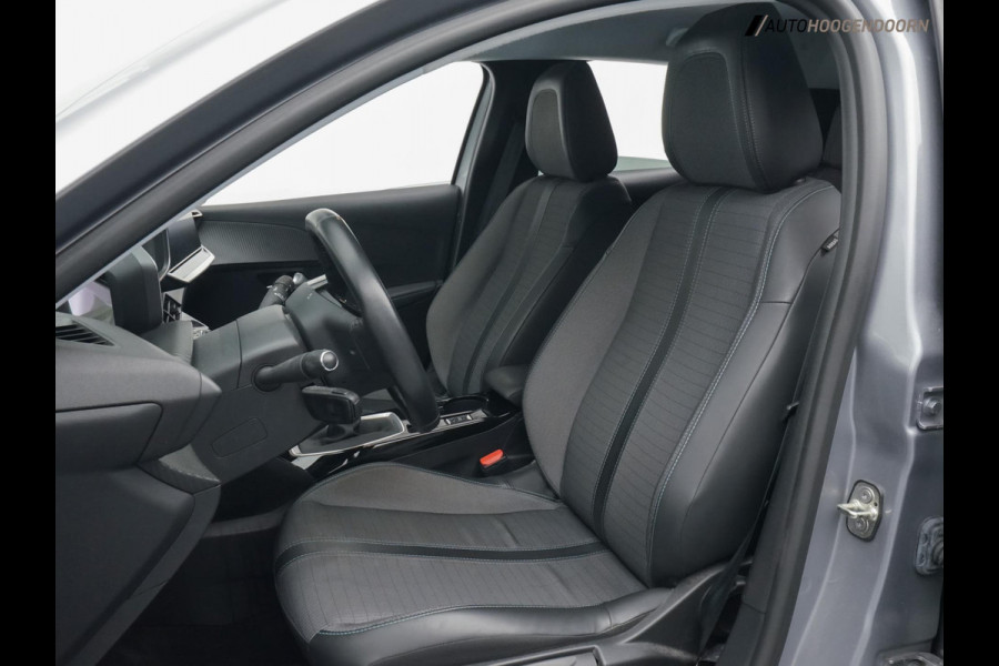 Peugeot 208 1.2 PureTech Allure Sportive 100PK (APPLE CARPLAY,LED,SPORTSTOELEN,3D DISPLAY,CLIMATE,CRUISE,CAMERA,LM-VELGEN)