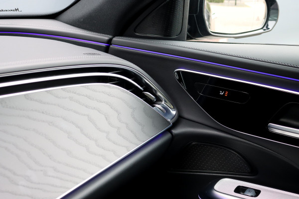 Mercedes-Benz E-Klasse Estate 200 AMG Line Aut9 | Distronic | Trekhaak | Verwarmd Stuurwiel | Camera | Keyless Go | High Perf. LED | Zitcomfortpakket | Nightpakket |