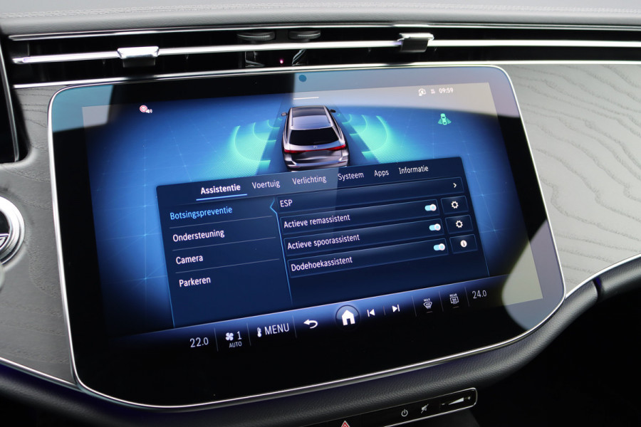 Mercedes-Benz E-Klasse Estate 200 AMG Line Aut9 | Distronic | Trekhaak | Verwarmd Stuurwiel | Camera | Keyless Go | High Perf. LED | Zitcomfortpakket | Nightpakket |