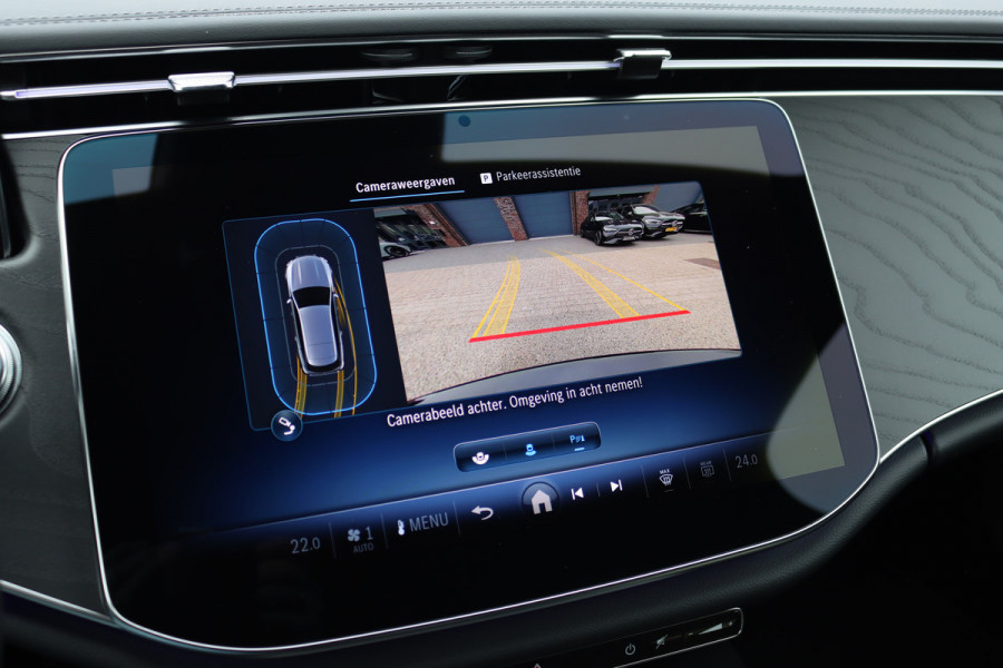 Mercedes-Benz E-Klasse Estate 200 AMG Line Aut9 | Distronic | Trekhaak | Verwarmd Stuurwiel | Camera | Keyless Go | High Perf. LED | Zitcomfortpakket | Nightpakket |