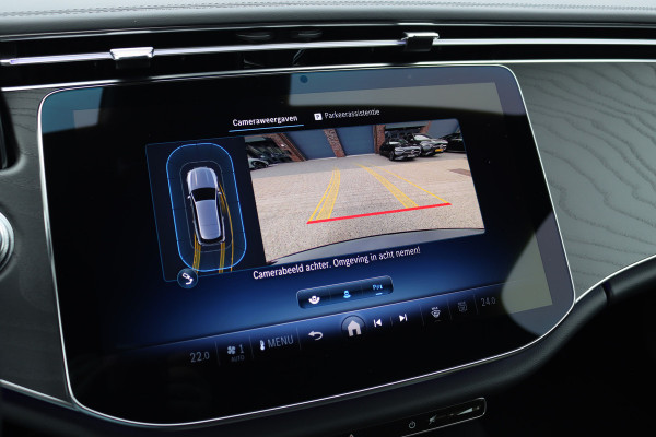 Mercedes-Benz E-Klasse Estate 200 AMG Line Aut9 | Distronic | Trekhaak | Verwarmd Stuurwiel | Camera | Keyless Go | High Perf. LED | Zitcomfortpakket | Nightpakket |