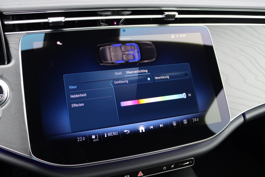 Mercedes-Benz E-Klasse Estate 200 AMG Line Aut9 | Distronic | Trekhaak | Verwarmd Stuurwiel | Camera | Keyless Go | High Perf. LED | Zitcomfortpakket | Nightpakket |