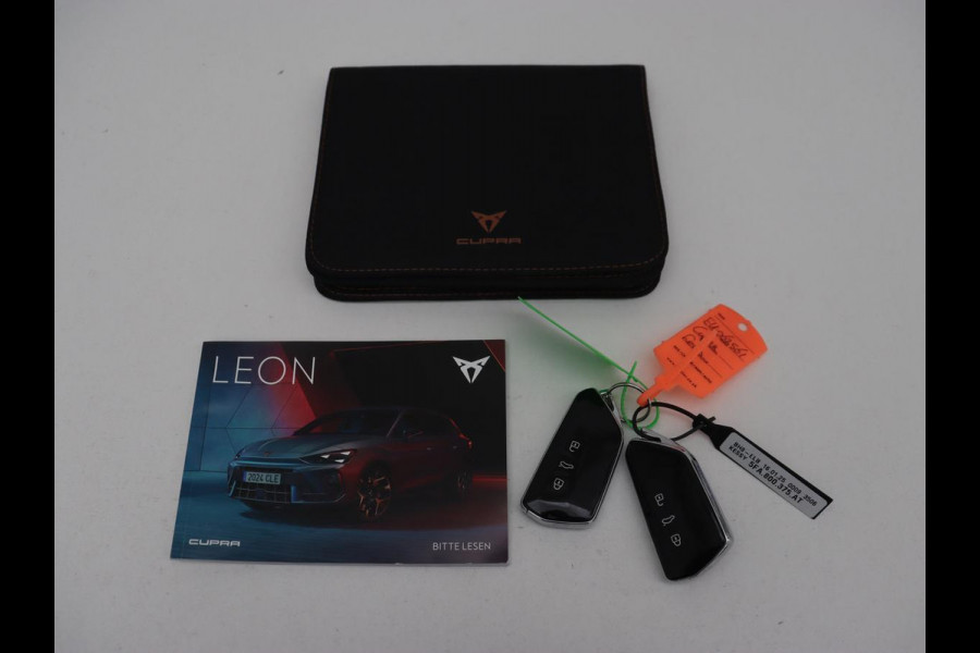 CUPRA Leon 1.5 eHybrid Business | Stoelverwarming | Adaptive cruise | Camera | Carplay | Sportstoelen | Matrix LED | Keyless | PHEV | Plug In