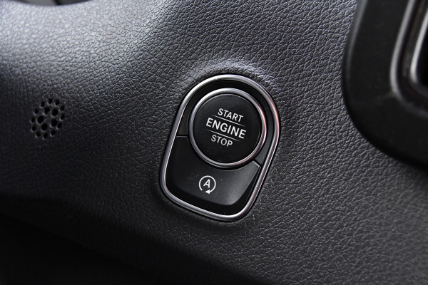 Mercedes-Benz Sprinter 317 1.9 CDI DC L2H1 RWD PB Edition Camera, Cruise, Carplay, 170pk, Automaat, LED, Stoelverwarming, NAVI, Multimedia, Uniek! Dubbel cabine