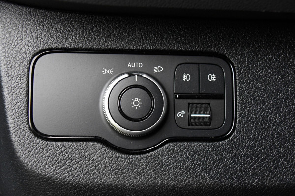 Mercedes-Benz Sprinter 317 1.9 CDI DC L2H1 RWD PB Edition Camera, Cruise, Carplay, 170pk, Automaat, LED, Stoelverwarming, NAVI, Multimedia, Uniek! Dubbel cabine