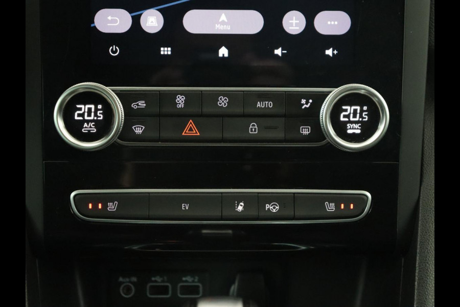 Renault Mégane 1.6 E-Tech Plug-In Hybrid 160 Business Edition One | Leder | Stoelverwarming | Trekhaak | Carplay | Stuurverwarming | Keyless | Full LED | Navigatie | Climate control | Plug In