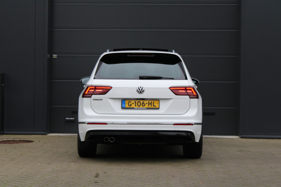 Volkswagen Tiguan 1.5 TSI ACT Highline Business R | NAP! | PANO | 360 | ACC | KEYLESS | ELEK.TREKHAAK |