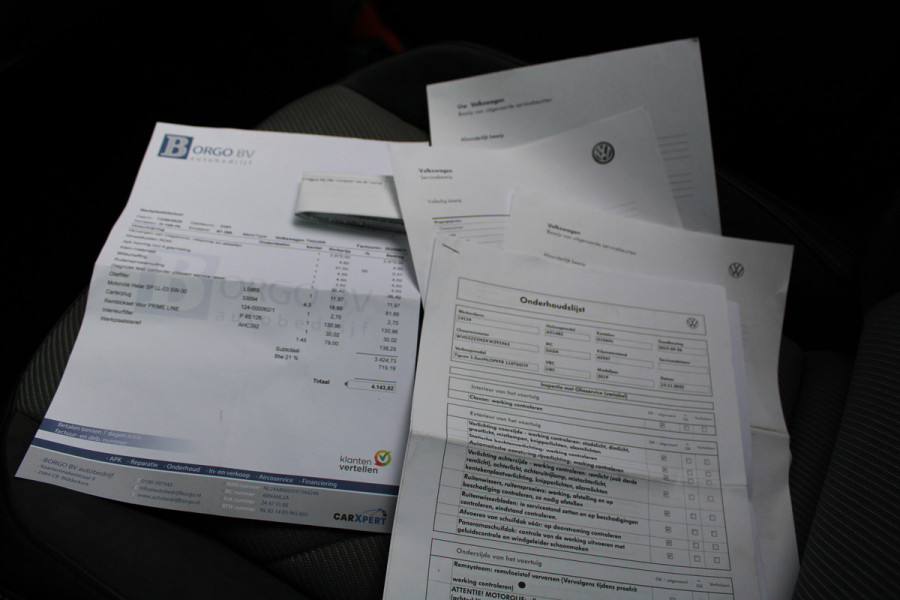 Volkswagen Tiguan 1.5 TSI ACT Highline Business R | NAP! | PANO | 360 | ACC | KEYLESS | ELEK.TREKHAAK |