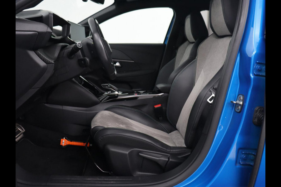 Peugeot e-208 EV GT 350 50 kWh | Stoelverwarming | Adaptive cruise | Camera | Leder-Alcantara | Keyless | Navigatie | Full LED | DAB | Climate control | Dodehoek detectie | Parkeerhulp