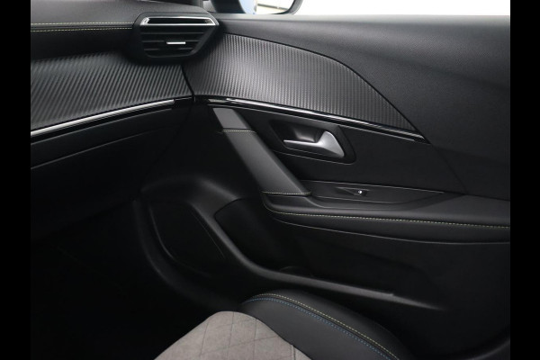 Peugeot e-208 EV GT 350 50 kWh | Stoelverwarming | Adaptive cruise | Camera | Leder-Alcantara | Keyless | Navigatie | Full LED | DAB | Climate control | Dodehoek detectie | Parkeerhulp