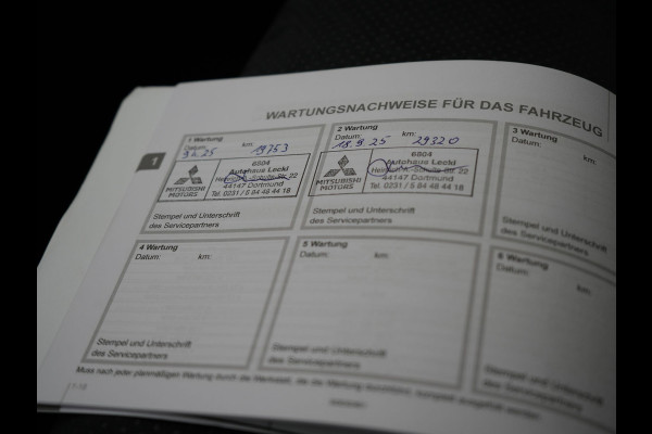 Mitsubishi Eclipse Cross 2.4 Black Edition Plug In Hybrid 188pk Dealer O.H. PHEV | Trekhaak Afn. | 360 Camera | Adaptive Cruise | Sportstoelen & Stuur Verwarmd | Navigatie Via TomTom | Apple Carplay | Keyless | Blis | DAB |