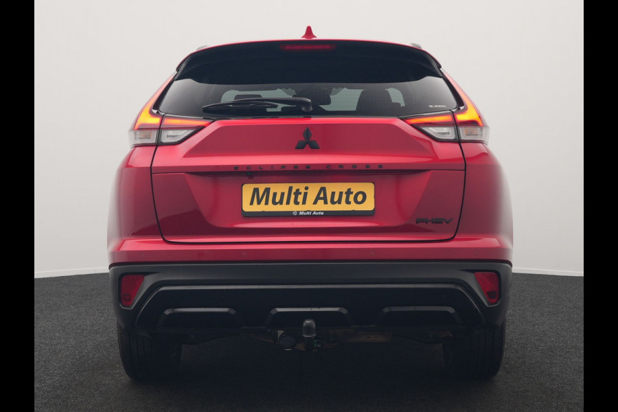 Mitsubishi Eclipse Cross 2.4 Black Edition Plug In Hybrid 188pk Dealer O.H. PHEV | Trekhaak Afn. | 360 Camera | Adaptive Cruise | Sportstoelen & Stuur Verwarmd | Navigatie Via TomTom | Apple Carplay | Keyless | Blis | DAB |