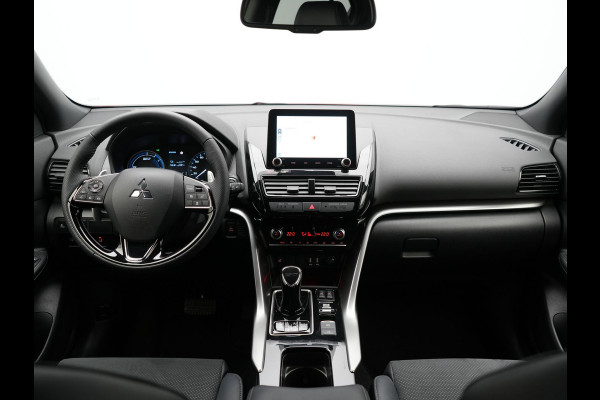 Mitsubishi Eclipse Cross 2.4 Black Edition Plug In Hybrid 188pk Dealer O.H. PHEV | Trekhaak Afn. | 360 Camera | Adaptive Cruise | Sportstoelen & Stuur Verwarmd | Navigatie Via TomTom | Apple Carplay | Keyless | Blis | DAB |