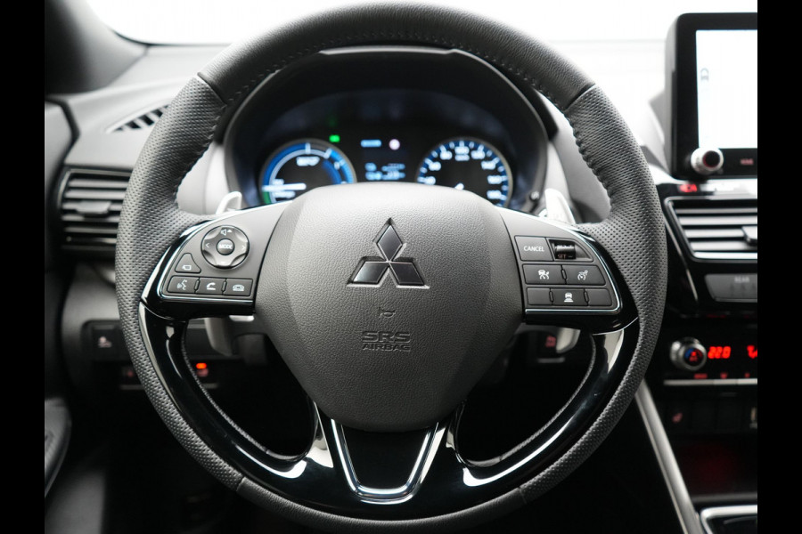 Mitsubishi Eclipse Cross 2.4 Black Edition Plug In Hybrid 188pk Dealer O.H. PHEV | Trekhaak Afn. | 360 Camera | Adaptive Cruise | Sportstoelen & Stuur Verwarmd | Navigatie Via TomTom | Apple Carplay | Keyless | Blis | DAB |