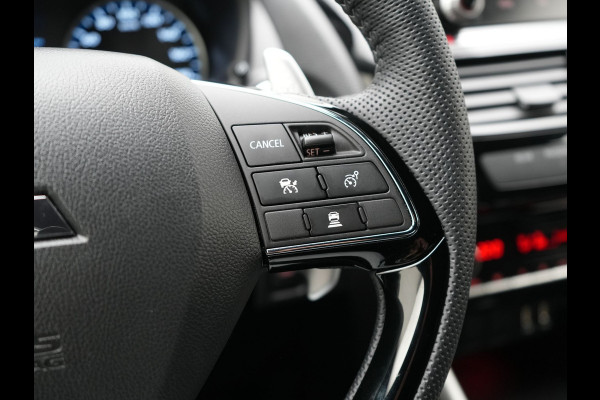 Mitsubishi Eclipse Cross 2.4 Black Edition Plug In Hybrid 188pk Dealer O.H. PHEV | Trekhaak Afn. | 360 Camera | Adaptive Cruise | Sportstoelen & Stuur Verwarmd | Navigatie Via TomTom | Apple Carplay | Keyless | Blis | DAB |