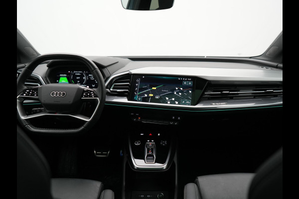 Audi Q4 e-tron 50 quattro S edition 77 kWh 299pk | Trekhaak Af Fabriek | Panodak | Adaptive Cruise | Head Up | Sonos Audio | Camera | Lederen Sportstoelen Memory & Verwarmd | Virtual | Navigatie | Keyless | 21"L.M |