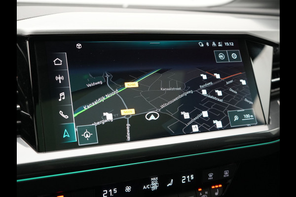 Audi Q4 e-tron 50 quattro S edition 77 kWh 299pk | Trekhaak Af Fabriek | Panodak | Adaptive Cruise | Head Up | Sonos Audio | Camera | Lederen Sportstoelen Memory & Verwarmd | Virtual | Navigatie | Keyless | 21"L.M |