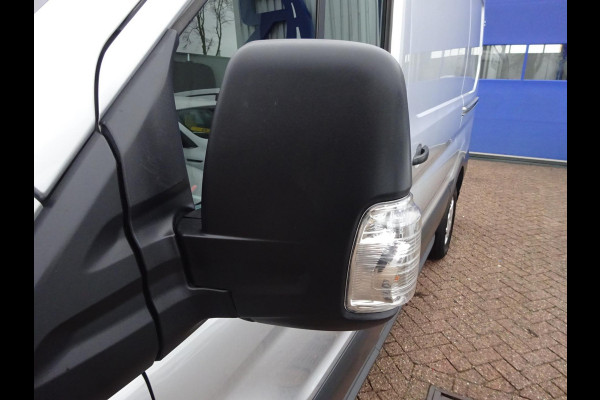 Ford Transit 350 2.0 TDCI L2H2 Trend AUTOMAAT 3 ZITS DUBBELE SCHUIFDEUR