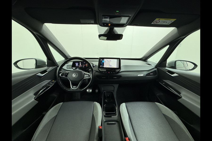 Volkswagen ID.3 First Plus 58kWh SOH 92% Navi-Pro Adap.Cruise Camera Ecc Apple Carplay Android Auto Stoel+Stuur verwarming Lmv 19" Stoelverwarming Matrix led Privacy Glas Keyless Rijstrooksensor 1e Eigenaar Origineel Nederlandse Auto