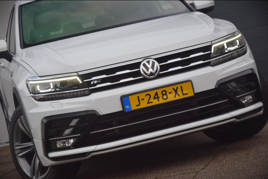 Volkswagen Tiguan Allspace 1.5 TSI Highline Business R LEDEREN BEKLEDING/PANORAMADAK/VERWARMDE VOORSTOELEN