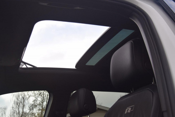 Volkswagen Tiguan Allspace 1.5 TSI Highline Business R LEDEREN BEKLEDING/PANORAMADAK/VERWARMDE VOORSTOELEN