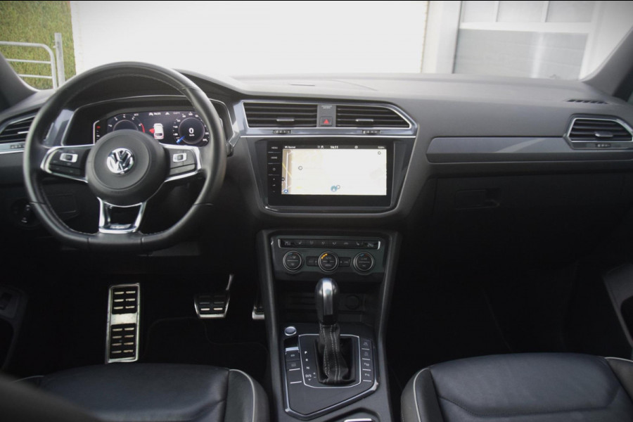 Volkswagen Tiguan Allspace 1.5 TSI Highline Business R LEDEREN BEKLEDING/PANORAMADAK/VERWARMDE VOORSTOELEN