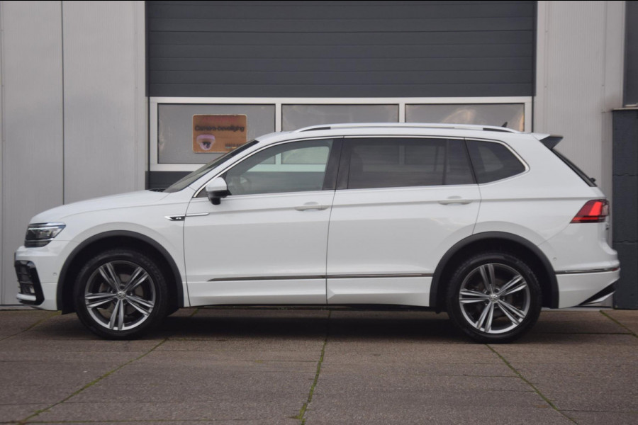 Volkswagen Tiguan Allspace 1.5 TSI Highline Business R LEDEREN BEKLEDING/PANORAMADAK/VERWARMDE VOORSTOELEN