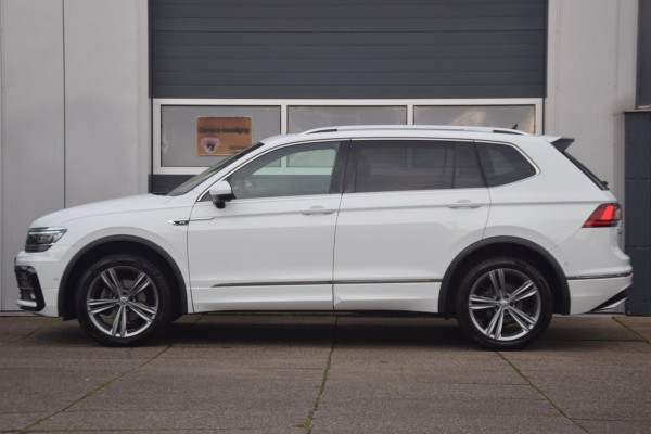 Volkswagen Tiguan Allspace 1.5 TSI Highline Business R LEDEREN BEKLEDING/PANORAMADAK/VERWARMDE VOORSTOELEN