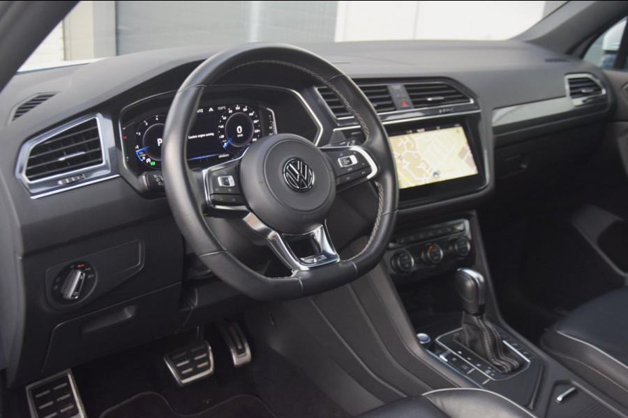 Volkswagen Tiguan Allspace 1.5 TSI Highline Business R LEDEREN BEKLEDING/PANORAMADAK/VERWARMDE VOORSTOELEN