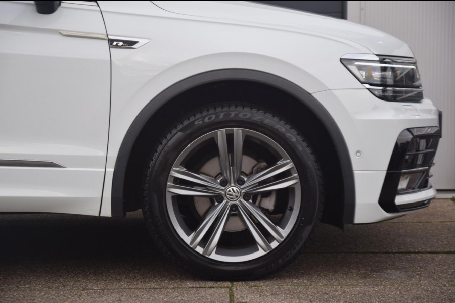 Volkswagen Tiguan Allspace 1.5 TSI Highline Business R LEDEREN BEKLEDING/PANORAMADAK/VERWARMDE VOORSTOELEN