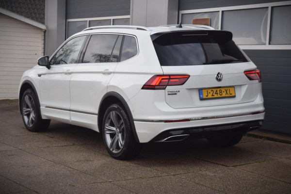 Volkswagen Tiguan Allspace 1.5 TSI Highline Business R LEDEREN BEKLEDING/PANORAMADAK/VERWARMDE VOORSTOELEN