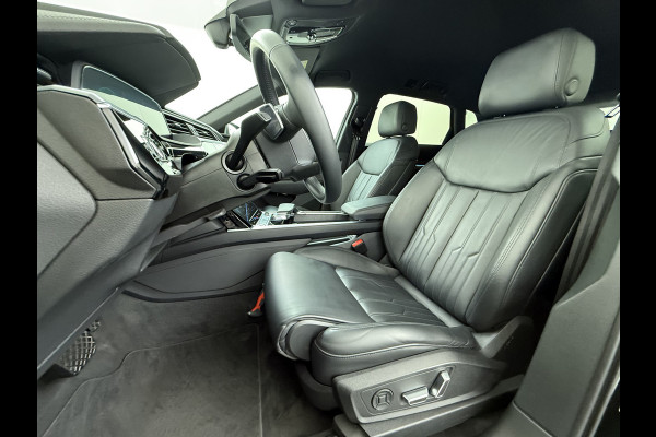 Audi e-tron 55 Quattro Advanced 95kWh SOH 92% Trekhaak Leder+Memory Apple Carplay Android Auto Navi Ecc Stoelverwarming Cruise Control Pdc Lmv 21" Elek.Stoelen Elek.Achterklep Led Contourstoelen Comfortsleutel Keyless Origineel Nederlandse Auto Nieuwprijs  €97.748,-