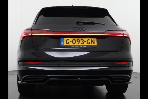Audi e-tron 55 Quattro Advanced 95kWh SOH 92% Trekhaak Leder+Memory Apple Carplay Android Auto Navi Ecc Stoelverwarming Cruise Control Pdc Lmv 21" Elek.Stoelen Elek.Achterklep Led Contourstoelen Comfortsleutel Keyless Origineel Nederlandse Auto Nieuwprijs  €97.748,-