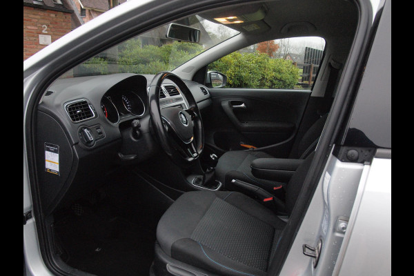 Volkswagen Polo 1.0 BlueMotion Edition | Apple Carplay | Cruise Control | Parkeersensoren | NL-Auto |