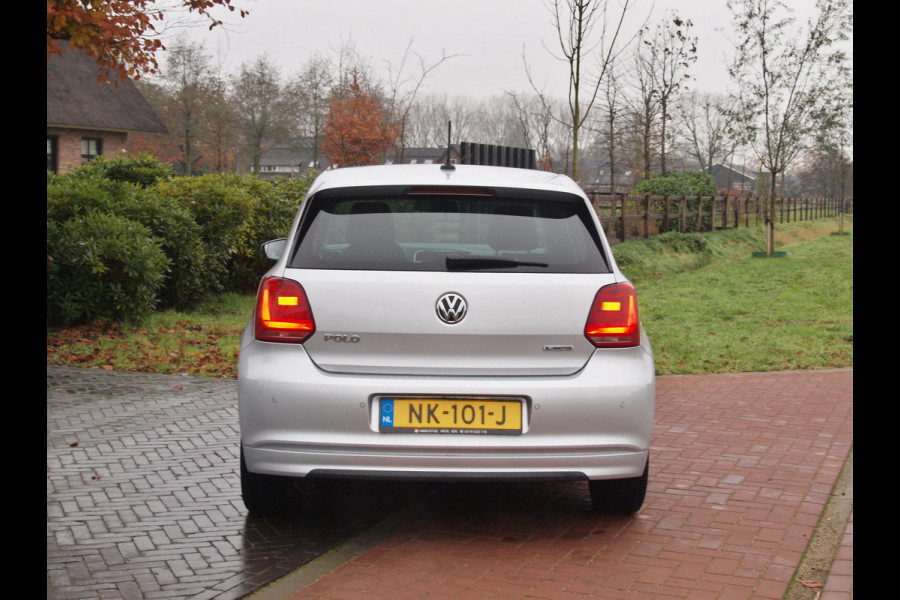 Volkswagen Polo 1.0 BlueMotion Edition | Apple Carplay | Cruise Control | Parkeersensoren | NL-Auto |